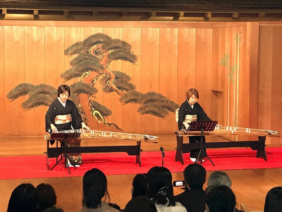 二重奏の演奏風景